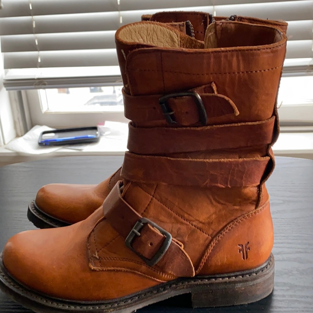 Frye Veronica Moto Tanker Boots